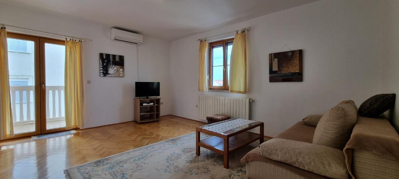Ljuba Medulin Exterior foto
